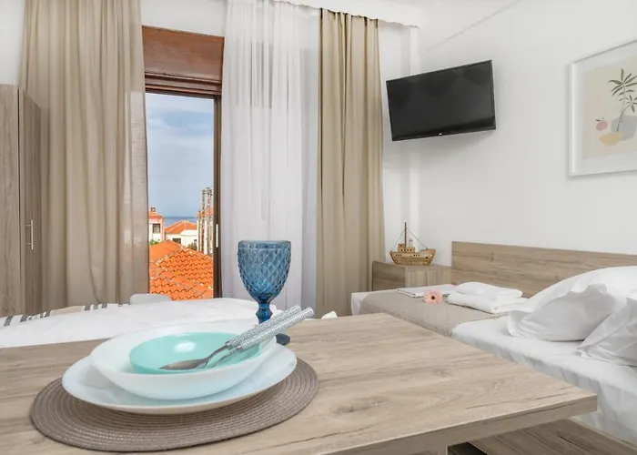 To Let Apartment *